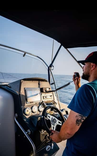 90min Boat Tour in Durres - How this compares with a standard Durrës beach day