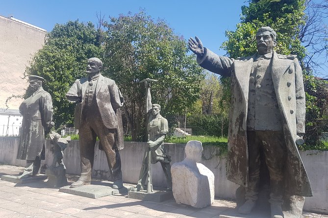 A Communist Manifesto: Tirana before and after - What the guides do best