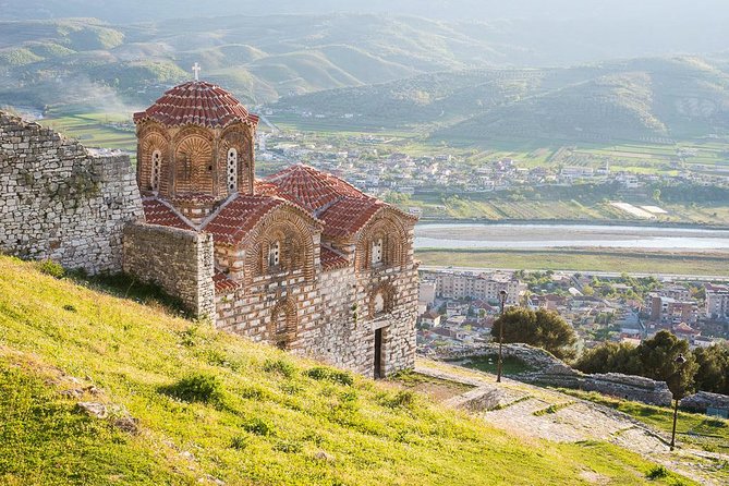 Berat - Day Tour by ADRIATIK TOURS LLC - From Durrës to Berat by morning