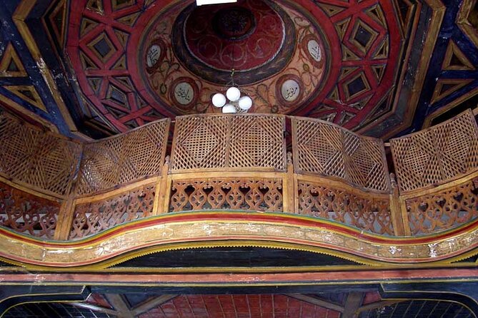 "Berat & Durres City, Belsh Lake - Day Tour from Tirana" - The Onufri Museum is worth your extra attention