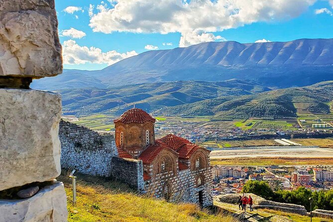 Berat - Unesco Heritage & Wine Tasting, Private Tour - Timing, pickup, and the private format