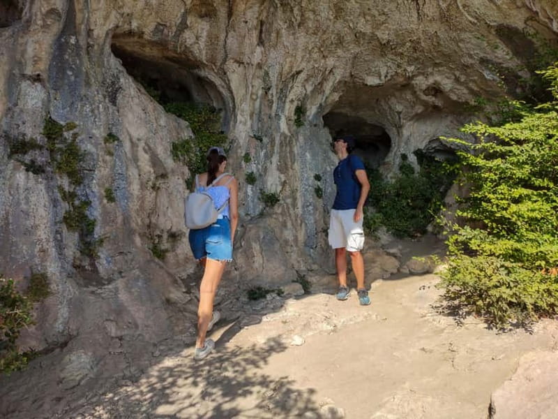 "Bovilla Lake, Kruja Castle & Durrës City Day Trip" - Why the six-person group matters