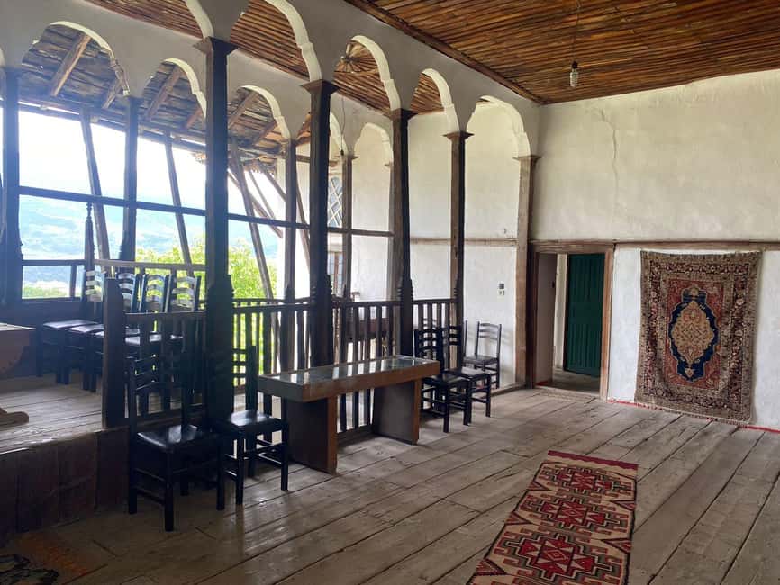 Day trip from Saranda : Blue Eye and Gjirokastra - Why this makes a useful day from Saranda