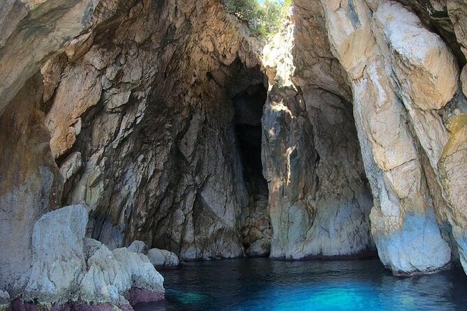 Dhermi: Boat tour of the coast to Filikuri beach - Pigeons Cave and 45 minutes on the beach