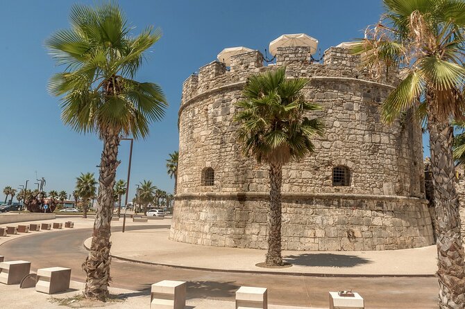 Durrës: Walking tour with Roman Amphitheater - The site’s strengths and limitations