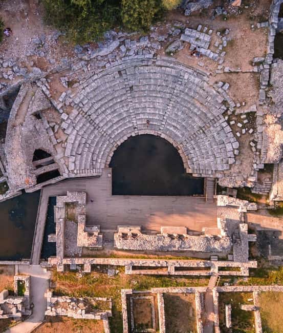 Exclusive Tour: Butrint UNESCO Site-Blue Eye-Lekuresi Castle - Starting from Saranda or Ksamil