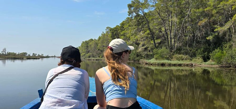 From Durrës: Karavasta Lagoon Boat & Watchtower Day Tour - The final walk toward the beach