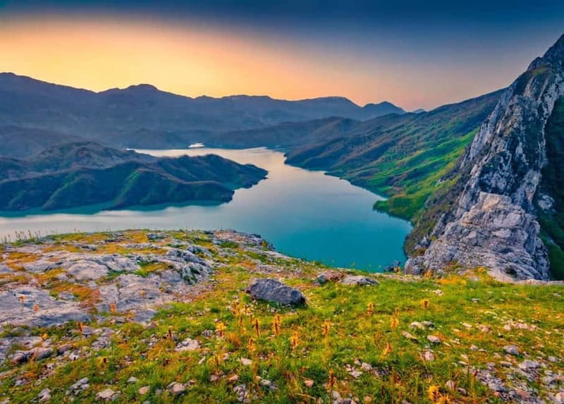 From Tirana: Bovilla Lake and Gamti Mountain Tour - First stop: the still water of Bovilla Lake