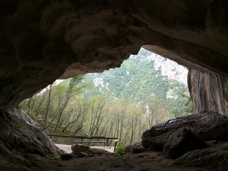 From Tirana: Hiking to Pellumbas Cave & visiting the Canyon - Entering the Black Cave