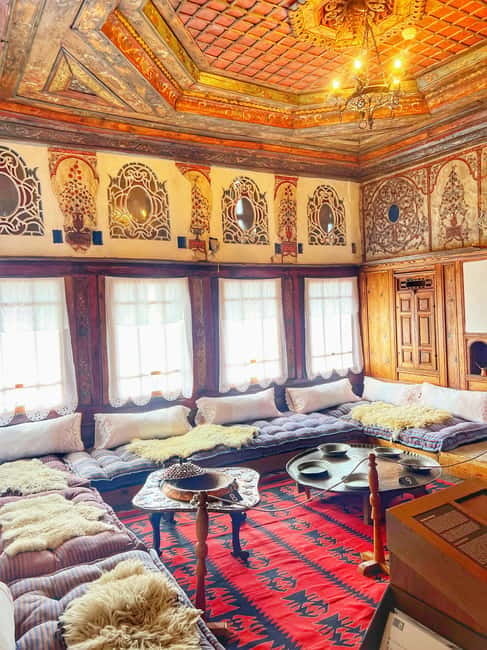 From Tirana: Kruja Castle, Old Bazaar & Sari Salltik View - Why this day trip works from Tirana