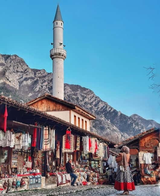 From Tirana/Shkoder: Kruja Castle, Old Bazaar, Sari Salltik - Skanderbeg Museum: the main historical stop