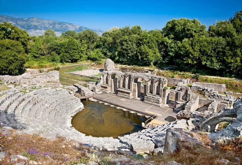 From Tirana: Tour to Butrint, Saranda & Gjirokastër - Saranda in half an hour