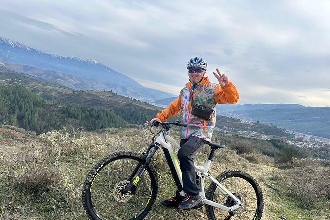Full Day Tour in Berat Using Electric Bike - Starting at Castle Park and meeting the guides
