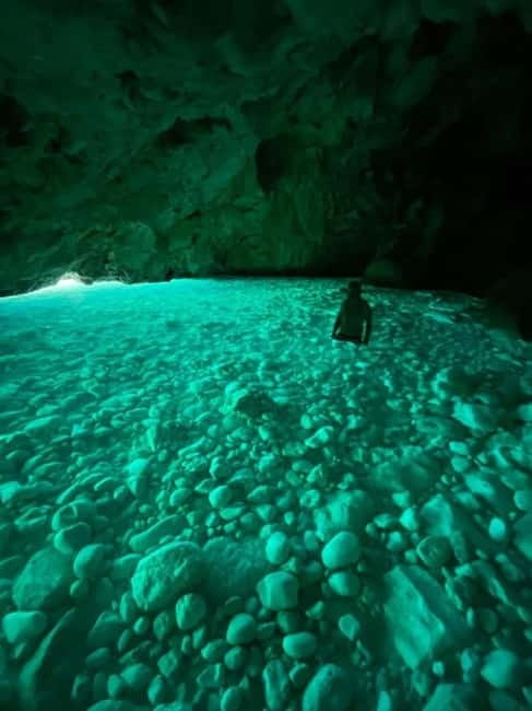 Grama Bay & Blue Cave: Snorkeling & Secret Beaches in Vlore - Brisanit Bay and the Skafistave Canyon