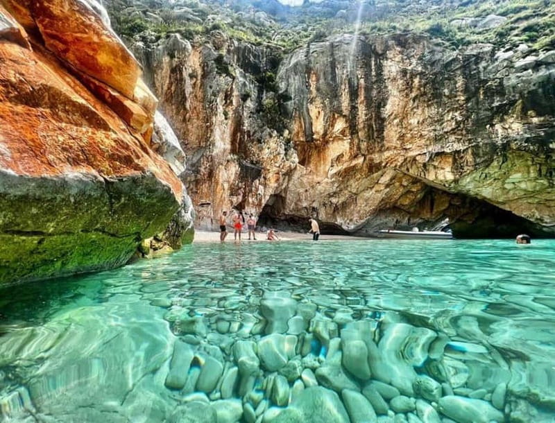 Grama Bay & Blue Cave: Snorkeling & Secret Beaches in Vlore - The ride back to Vlorë