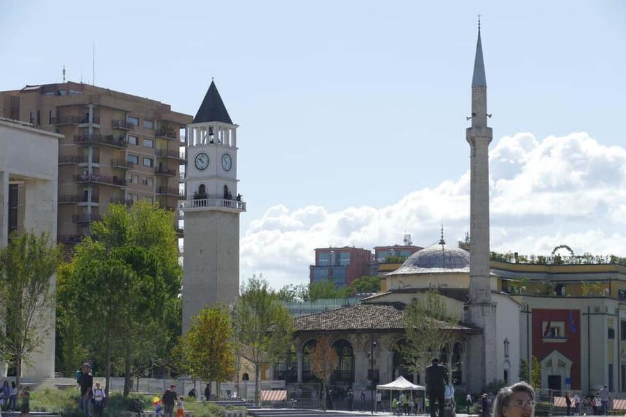 Guided tour in Tirana - discoveries, history, culture (in FRENCH) - Et’hem Bej Mosque and Tirana’s Ottoman roots