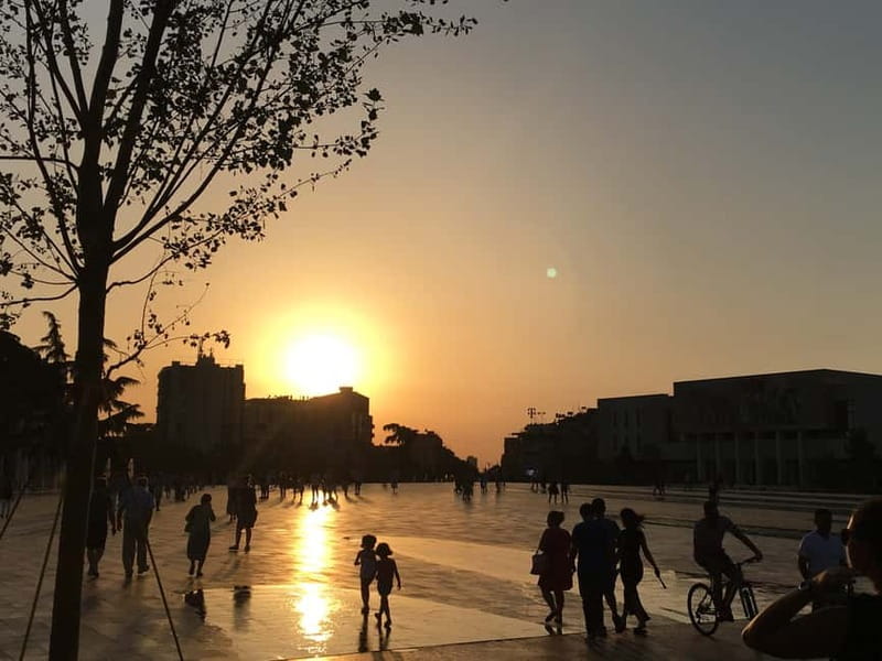 GUIDED TOUR OF TIRANA - Why this Tirana tour works as a first look