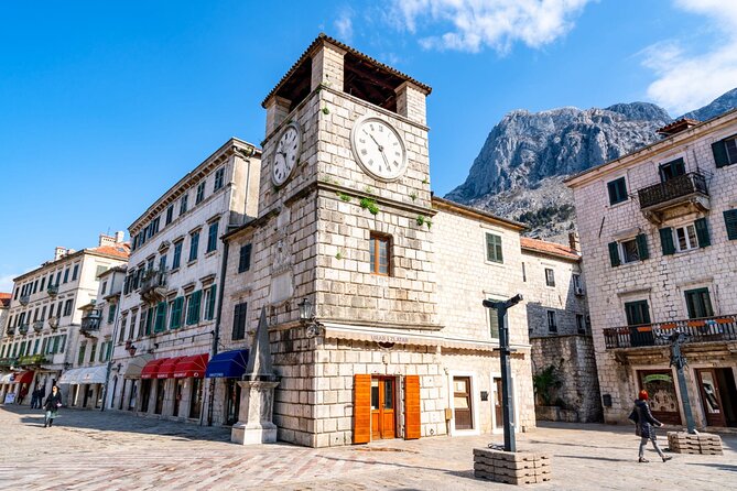 Montenegro from Albania: A Day Tour full of discoveries - The guide and the small-group advantage