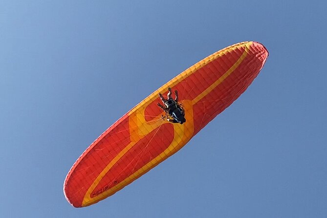 Paragliding Fly Tandem Vlora - What the Vlora paragliding experience is really like