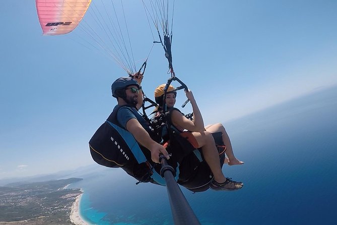 Paragliding in Vlore - Who will get the most from this flight