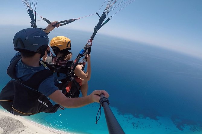 Paragliding in Vlore - From central Vlorë to the Shashice take-off site