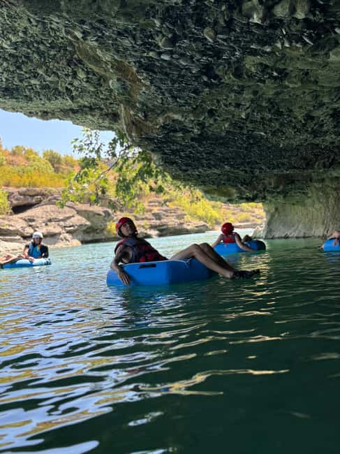 Permet: River Tubing/Rafting at Vjosa National Park - The two-hour river section: water, photos, and a quiet pause