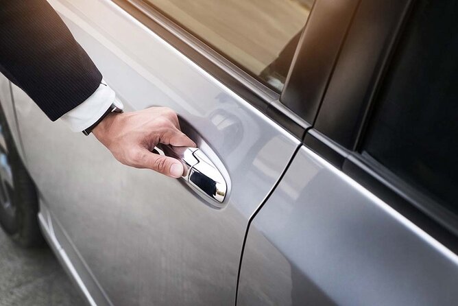 Private Economy Arrival Transfer: Tirana Airport (TIA) to Hotel in Tirana - Key points at a glance
