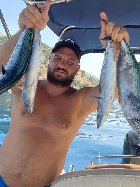 Private Fishing Tour - Pelagic Boat Tours in Saranda - Setting out with rods, reels, bait, and tackle