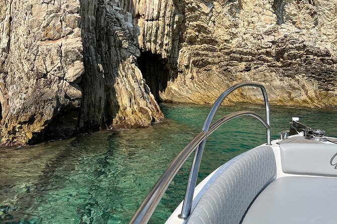 Private Sunset Boat tour to Kroreza & Kakome with snorkelling. - Three short swims at Kepi i Qefalit and Kepi i këmbës