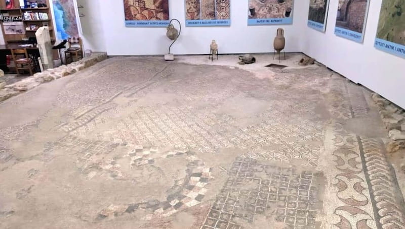 Saranda: 2.5-hour walking tour around the city - The synagogue complex and Saranda’s ancient past