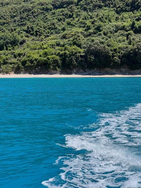 Saranda Boat Tour: Krorez, Kakome, Gremina, Caves & Soldier - Leaving Aris Boat Tour for the open coast