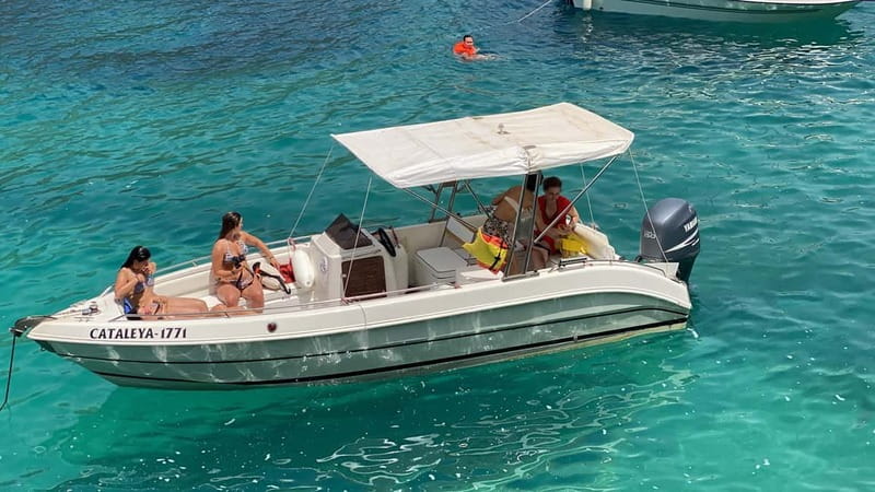 Saranda: Boat tour to 7 destinations end snorkeling - Krorez gives you the main beach break