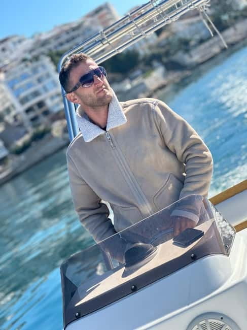 Saranda: Boat tour to 7 destinations end snorkeling - Who should book this boat trip?