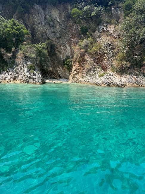 Saranda: Boat tour to 7 destinations end snorkeling - Practical advice before you go