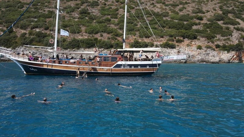 Saranda: Discover Secret Bays with Prince Ennio Yacht Tour - Packing advice for a day in the sun