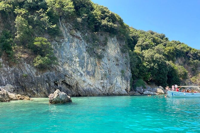 Saranda Sea Adventure: 6 Stops + Drink & Snorkel Fun - Who will enjoy this outing most