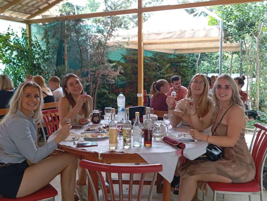 Saranda: Wine and raki tasting, local products. - Raki with music, food, and a few dance steps