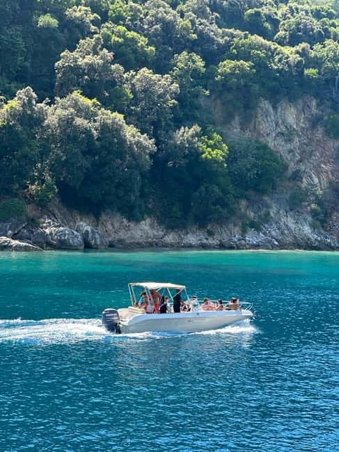 Sarandë: Ionian Coast Hidden Beaches and Caves Boat Tour - Quick points before you book
