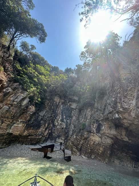 Sarandë: Ionian Coast Hidden Beaches and Caves Boat Tour - Kroreza Beach is the main event