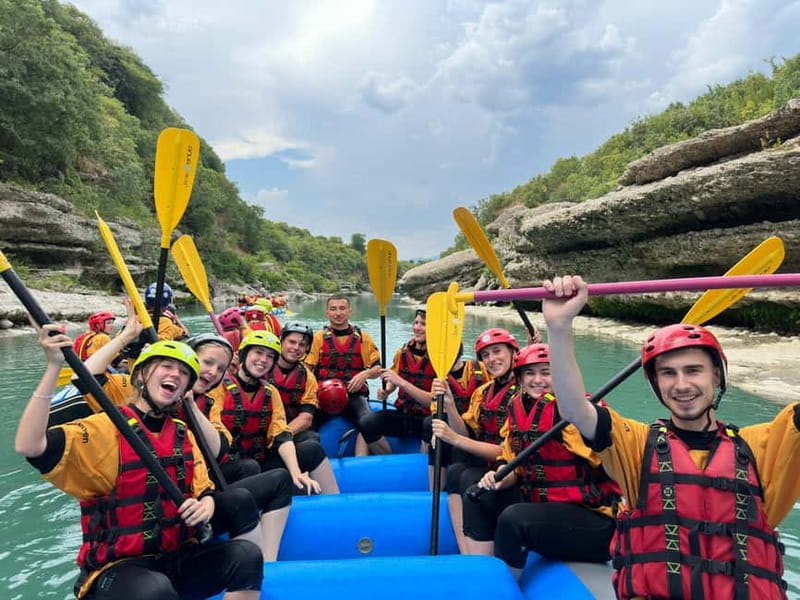 Sarande: Permet 4x4 Tour, Rafting and Thermal baths - Two hours on the Vjosa River