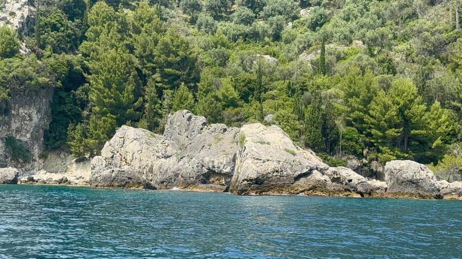 Sarandë Seascape: Coves, Cliffs & Caribbean-Blue-Water Bays - Quick take: what makes this boat trip special