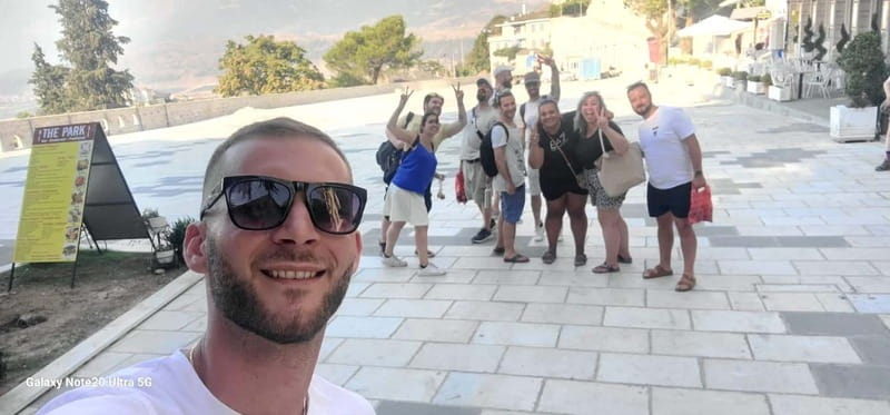 Sarandë: Tour Gjirokaster,Blue Eye & Lekursi Castle - Who will enjoy this day most?