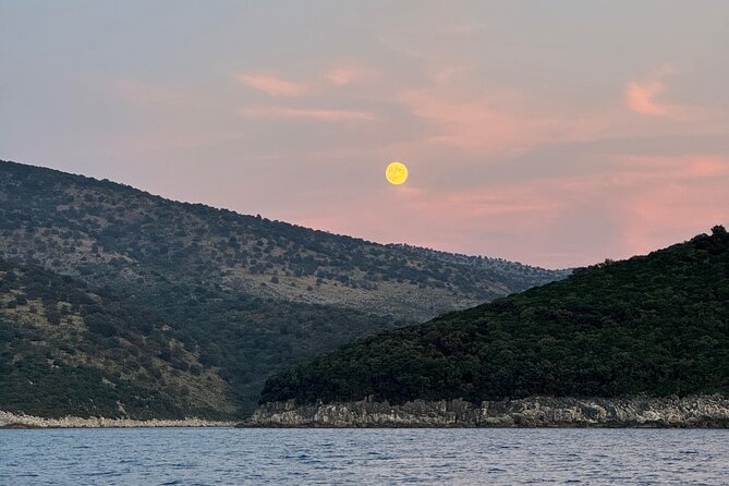 Sarandë Velvet Horizons: A Dreamlike Sunset Cruise - Swimming in Places Reached by Boat