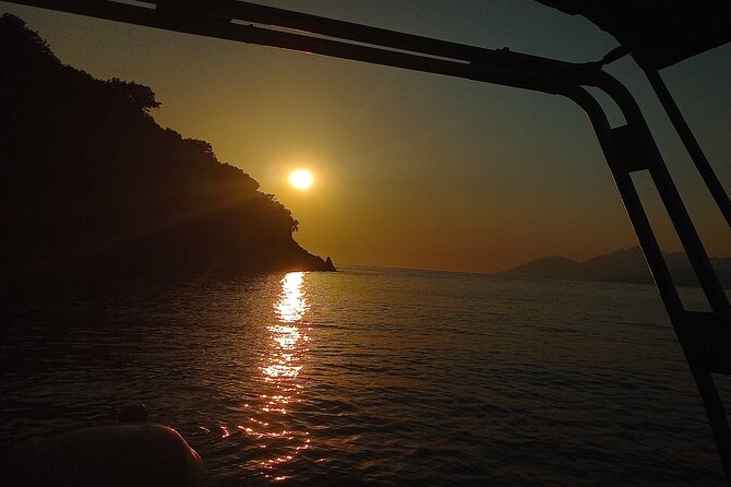 Sarandë Velvet Horizons: A Dreamlike Sunset Cruise - A Private Cruise With a Friendly Mood