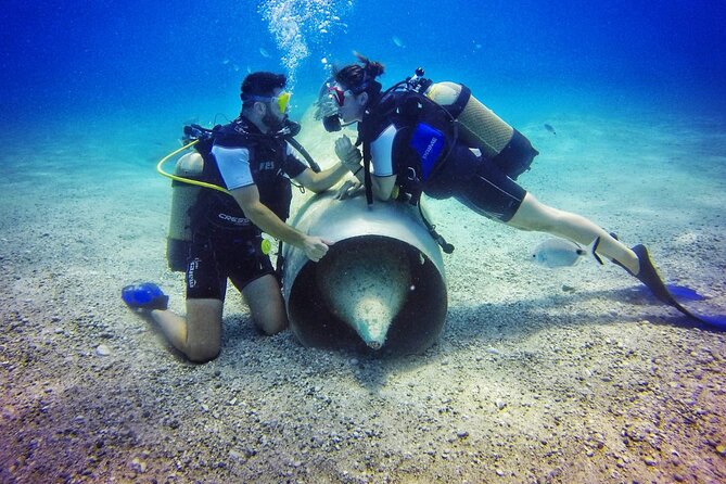 Scuba Diving in MIG-21 wreck - Why this small wreck makes a good Albanian coastal outing
