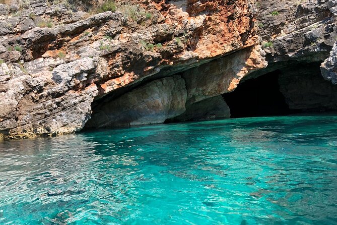 Secret Blue Gem Cave & Grama Bay Boat Tours Vlore - Speeding along the Karaburun coast