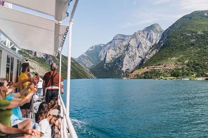 Semi-Private Tour; Theth, Valbona & Koman Lake in 4 Days - Day 3: The demanding crossing over Valbona Pass