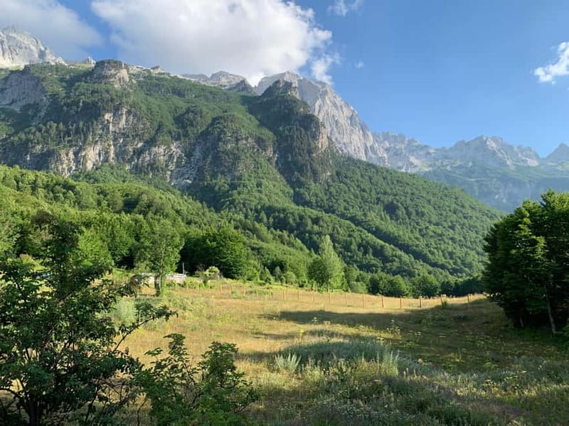 Shkoder: Transfers to Valbona/Theth/Shala River. Both ways. - Coffee and breakfast at Lugina e Komanit Hotel