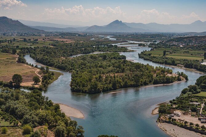 Shkodra from Tirana: Day Tour of castle, city & Skadar Lake - Lunch and krap fish, with an extra charge