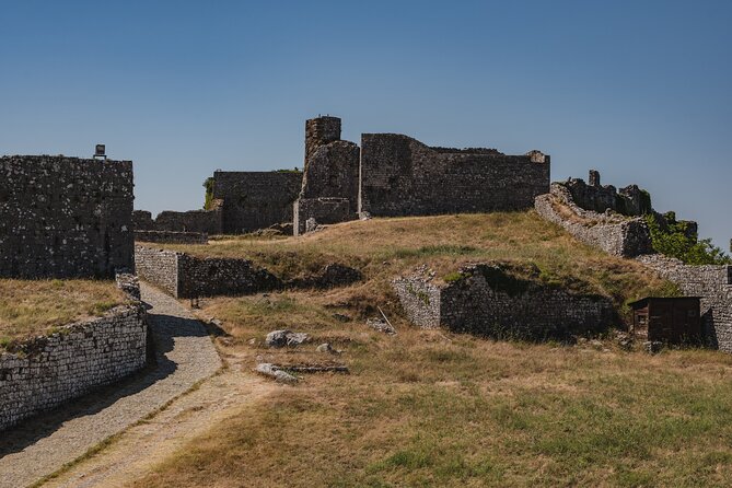 Shkodra from Tirana: Day Tour of castle, city & Skadar Lake - What the small-group setup changes